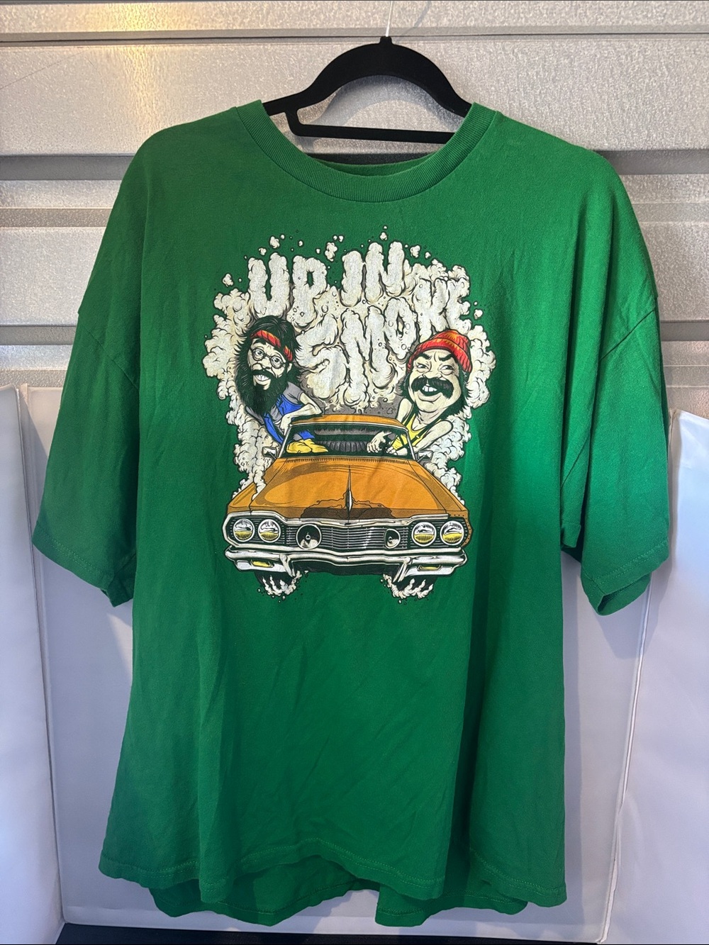 Green Graphic Men’s T-Shirt with Car Illustration